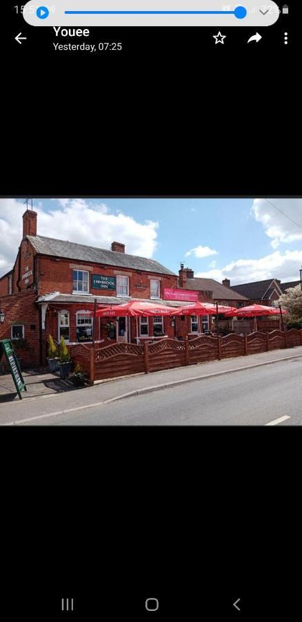 The Emmbrook Inn Hotel Wokingham Exterior foto