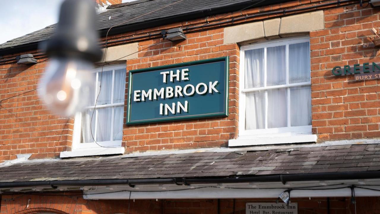 The Emmbrook Inn Hotel Wokingham Exterior foto